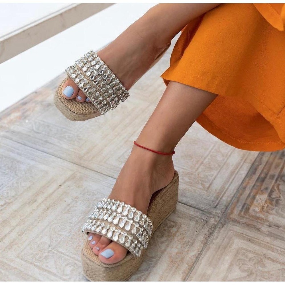 Women's Liliana Embellished Wedge Espadrille Sandals size 9